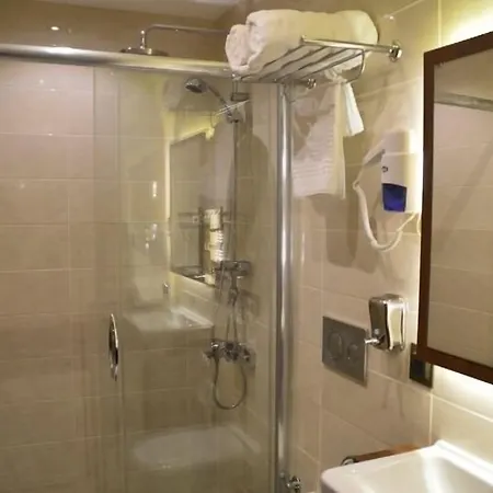 Royal Boutique House